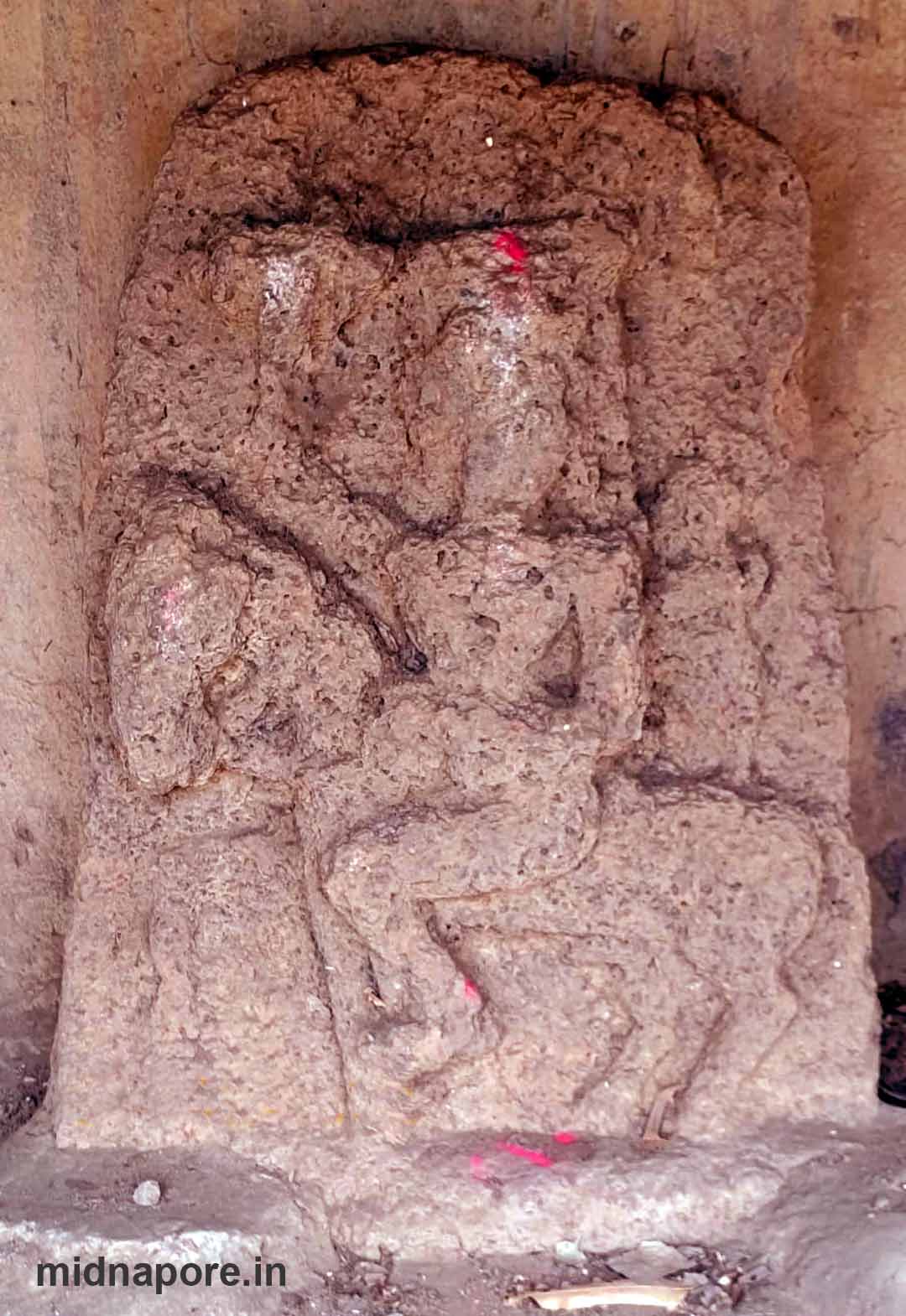 Khajra, Birstambha, Hero, stone, খাজরা, বীরস্তম্ভ