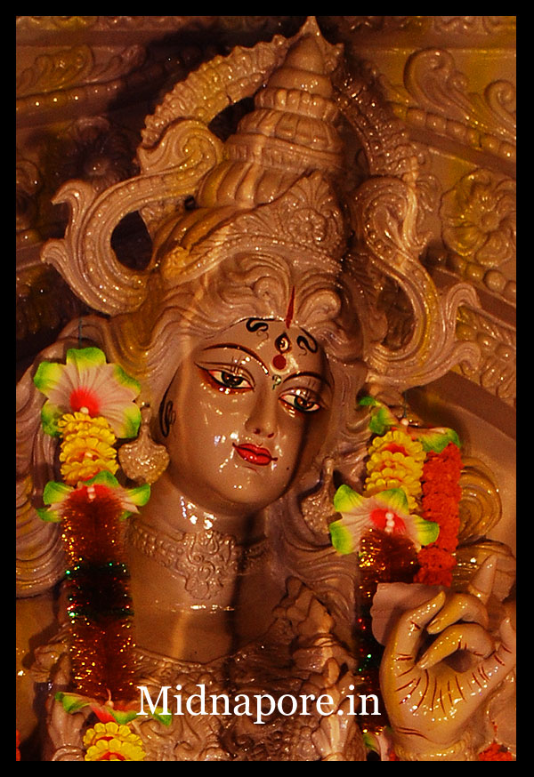Mathura Kathi, Kharagpur, Durgapuja 2011