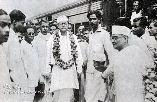 Netaji Subhas Chandra Bose on the way to Midnapore 