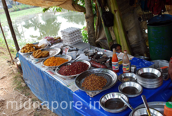 Rasmela Food Stall , Moyna Garh, East Medinipur. Photo: Arindam Bhowmik